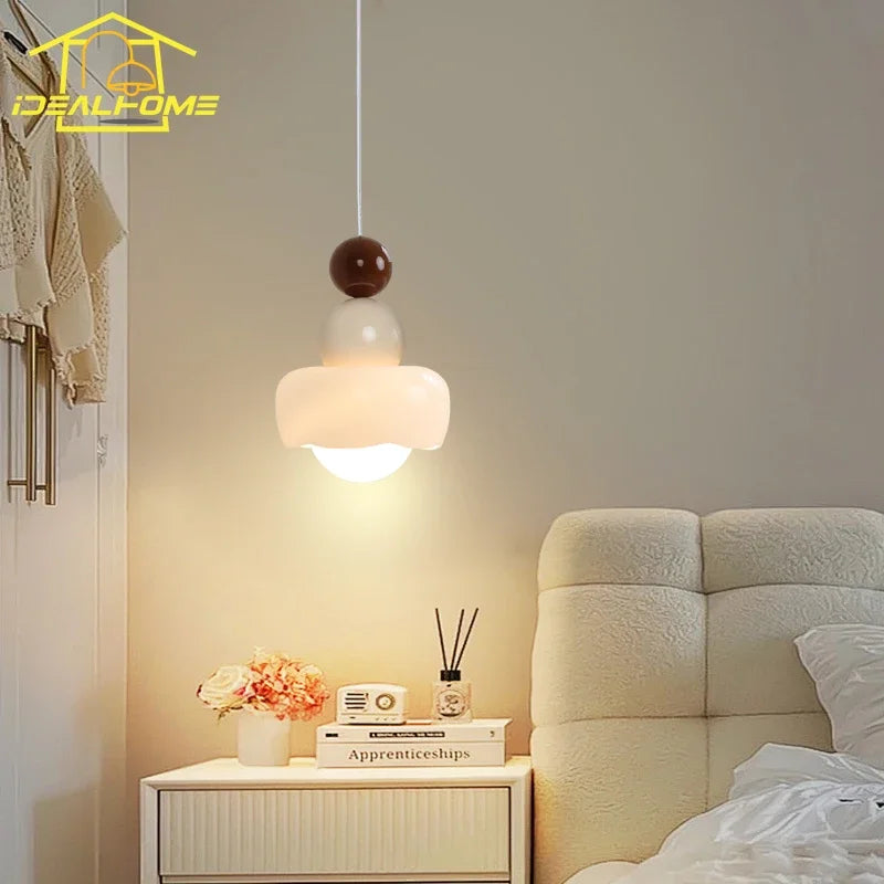Lámpara colgante DecorBites™ Cream Wind de resina y vidrio: Lámpara LED moderna E27 para dormitorio, bar o habitación infantil.