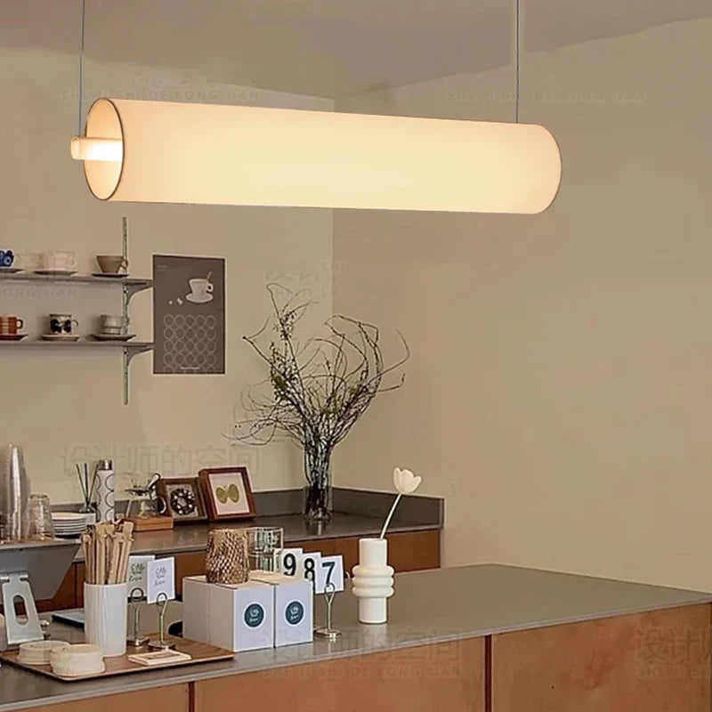 Lámparas colgantes LED DecorBites™ para una iluminación moderna de interiores en salas de estar y comedores.