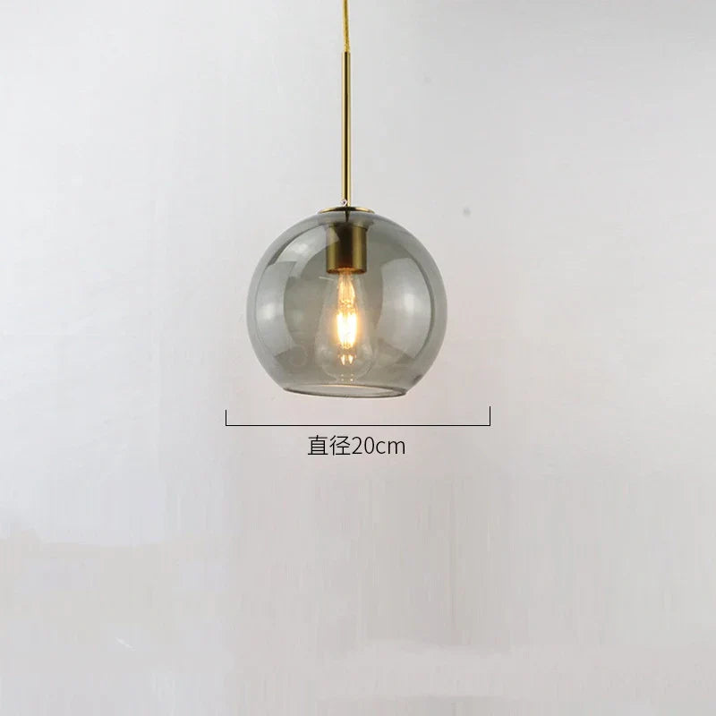 Lámparas colgantes LED con forma de bola de cristal DecorBites™ para una decoración e iluminación elegantes del hogar.