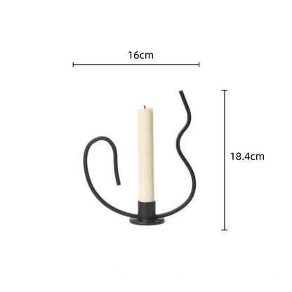 Candelabro geométrico de metal negro DecorBites™ - Decoración artesanal para el hogar y centro de mesa para bodas