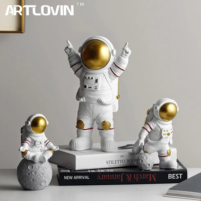 Figuras de astronautas DecorBites™: Escultura moderna de astronauta con luna, regalo perfecto para hombre y novio