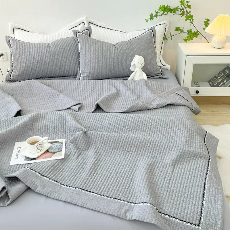 Bubble Yarn Quilted Comforter