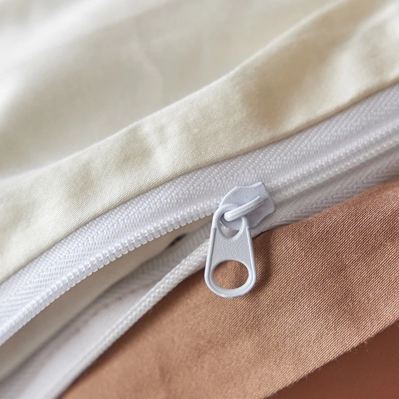 طقم فراش DecorBites™ من 4 قطع من القطن المصري بتطريز مناشف توليب