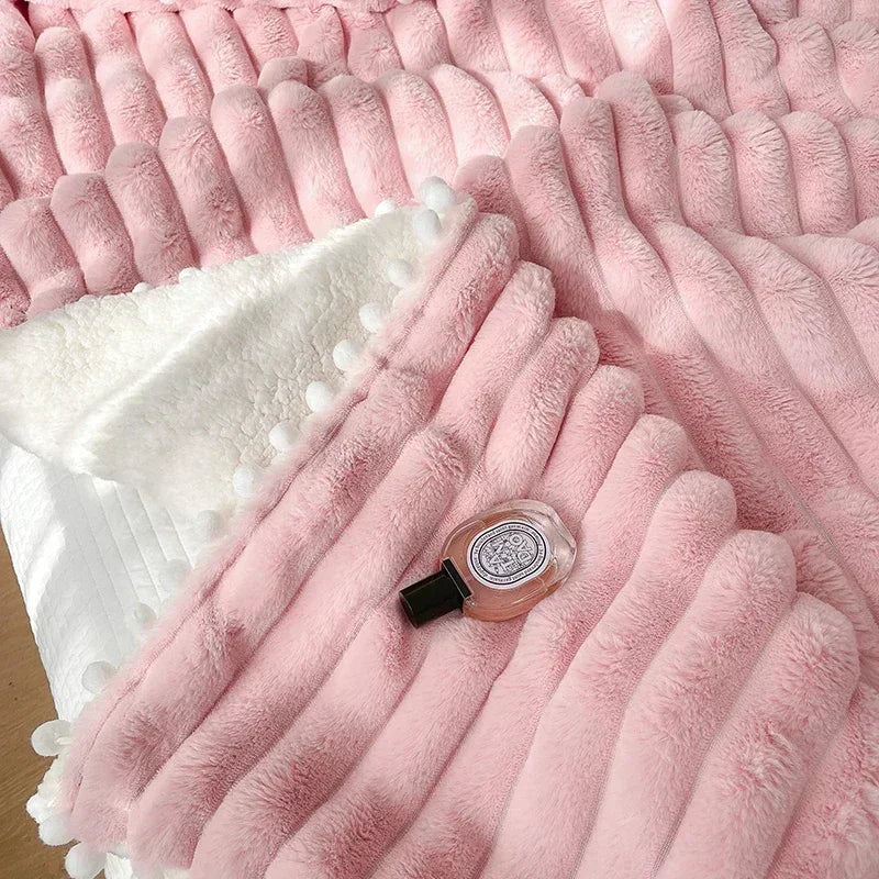 Decobites Luxe Faux Rabbit Fur Weighted Double Blanket for Cozy Bed Warmth