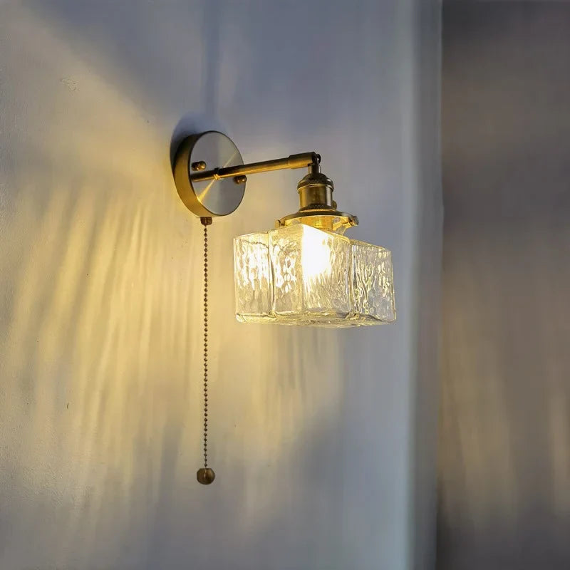 Lámpara de pared LED DecorBites™ de cobre y cristal, moderna luz de noche para pasillo.