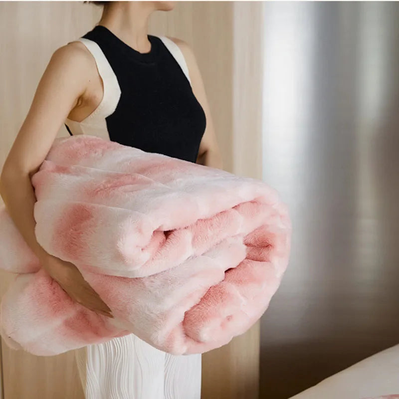 بطانية DecorBites™ الفاخرة من مخمل الحليب: بطانية سميكة ومريحة من الفرو الصناعي للمنزل والمكتب