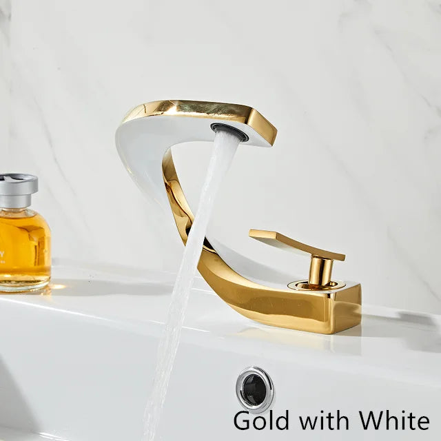 DecorBites™ Brass Bathroom Basin Faucet in Elegant Rose Gold Finish