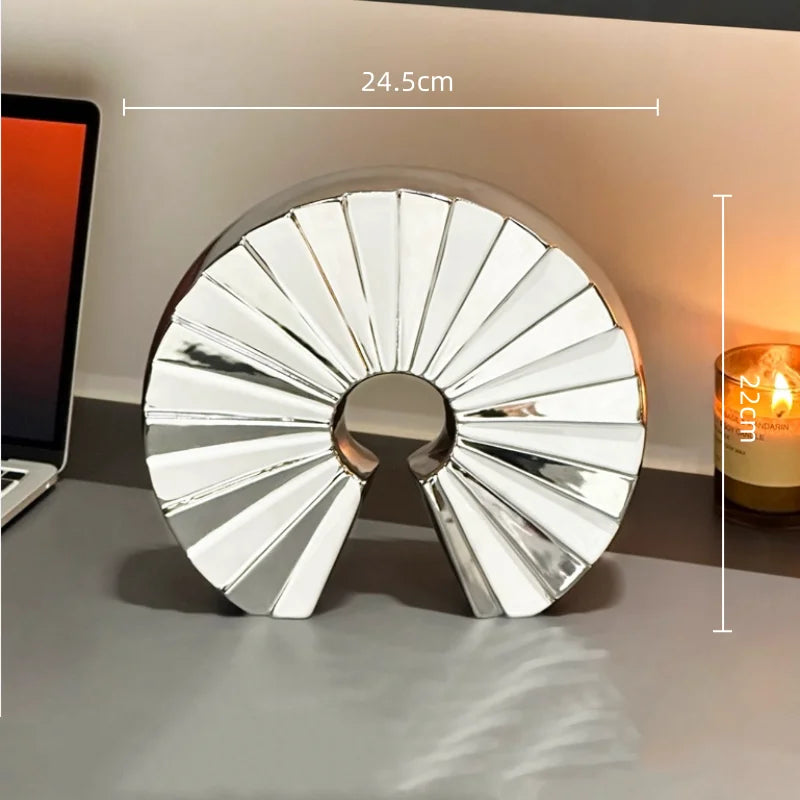 ديكوربايتس™ - منحوتة زخرفية هندسية من السيراميك على شكل مروحة لديكور المنزل