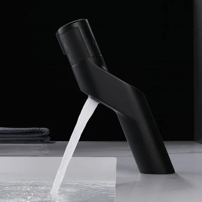 Grifo de lavabo DecorBites™ Gold: Grifo monomando con pulsador para baño, de latón.