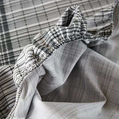 DecorBites™ Coarse Cotton Queen Fitted Sheet: Comfortable, Durable Maternal Child Bedding