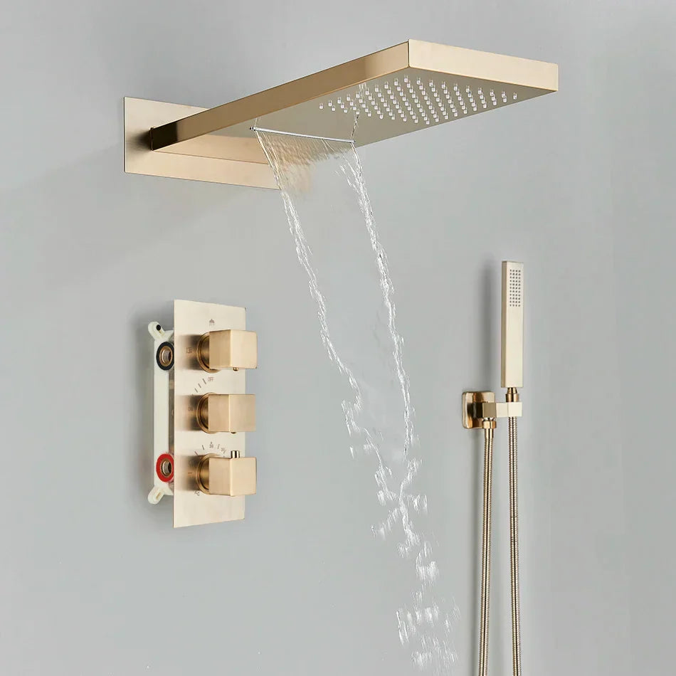 صنبور دش مطري منظم للحرارة باللون الأسود من DecorBites™ مع دش يدوي