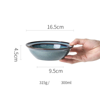 طبق عشاء من السيراميك الأزرق الجميل من DecorBites™