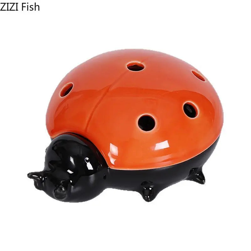 DecorBites™ Ladybug Ceramic Ashtray - Windproof Desk Decoration & Smoking Accessory