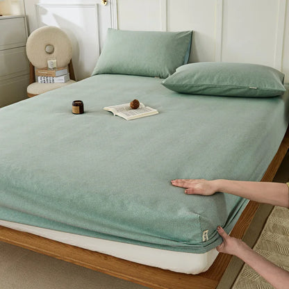 DecorBites™ Coarse Cotton Queen Fitted Sheet: Comfortable, Durable Maternal Child Bedding