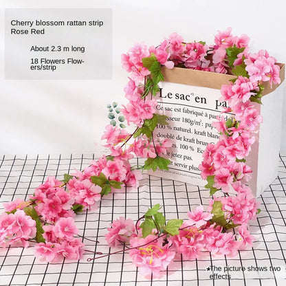 ديكور بايتس™ 250 سم من زهور الورد على شكل إكليل من الكرمة وخلفية من قصب الخريف