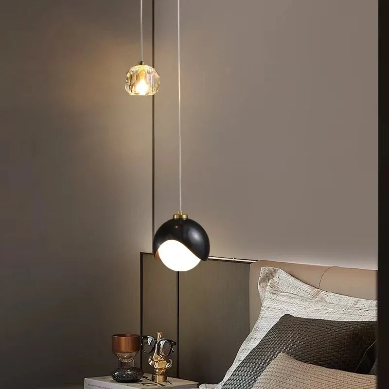 Nordic Crystal Line Pendant Light in Gold or Black