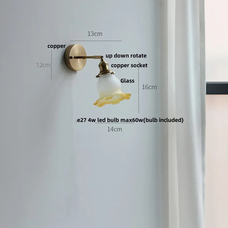 Apliques de pared LED DecorBites™ Crown Glass con interruptor de latón y accesorios para escaleras