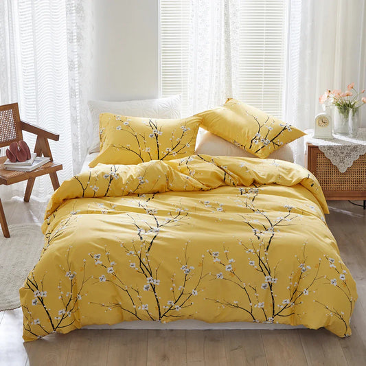 Decobites Plum Blossom Queen Duvet Set: Skin-Friendly, Comfortable & Durable