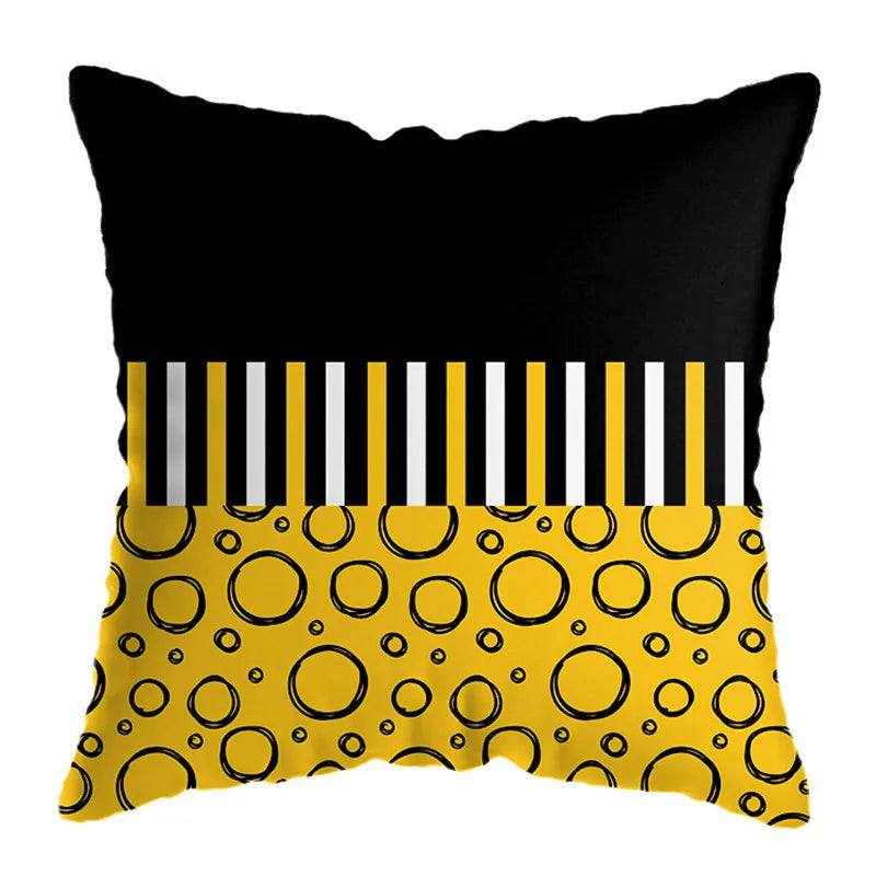 غطاء وسادة مطبوع عليه غزال هندسي من DecorBites™ مقاس 45×45 سم - ديكور منزلي أصفر