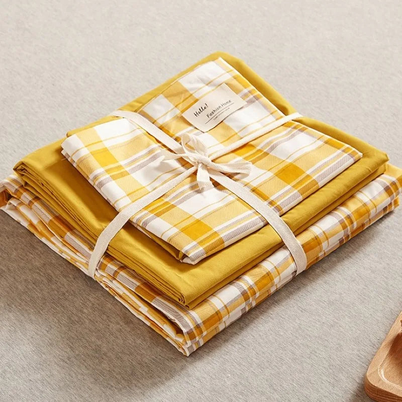 DecorBites™ Japanese Grid Printed Cotton Bedding Set in Queen/King for Cozy Sleep