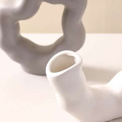 مزهرية زهور سيراميكية هندسية من DecorBites™ لديكور منزلي أنيق وتنسيق الزهور