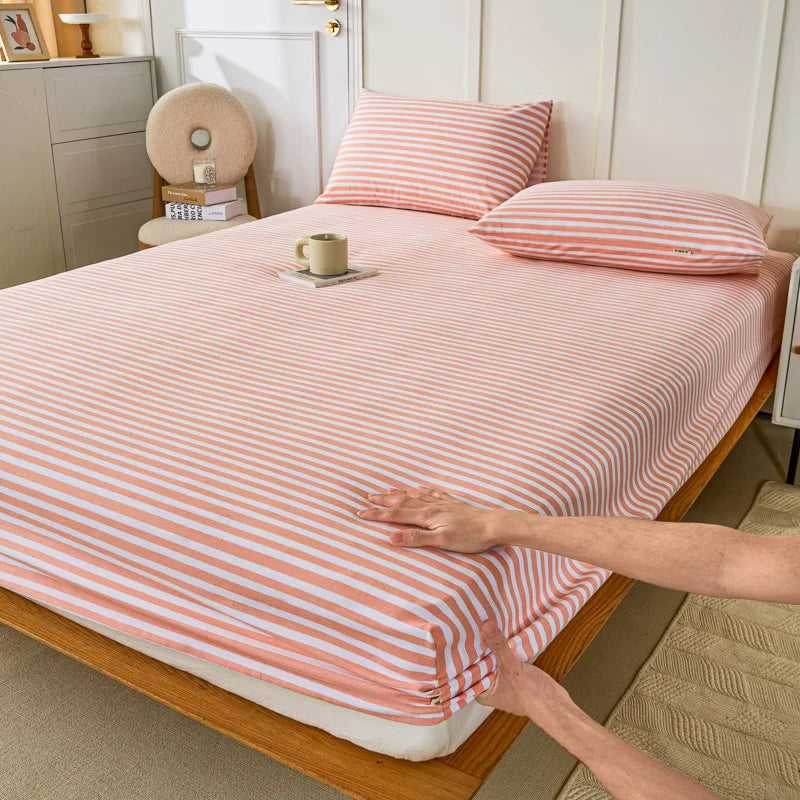 DecorBites™ Coarse Cotton Queen Fitted Sheet: Comfortable, Durable Maternal Child Bedding