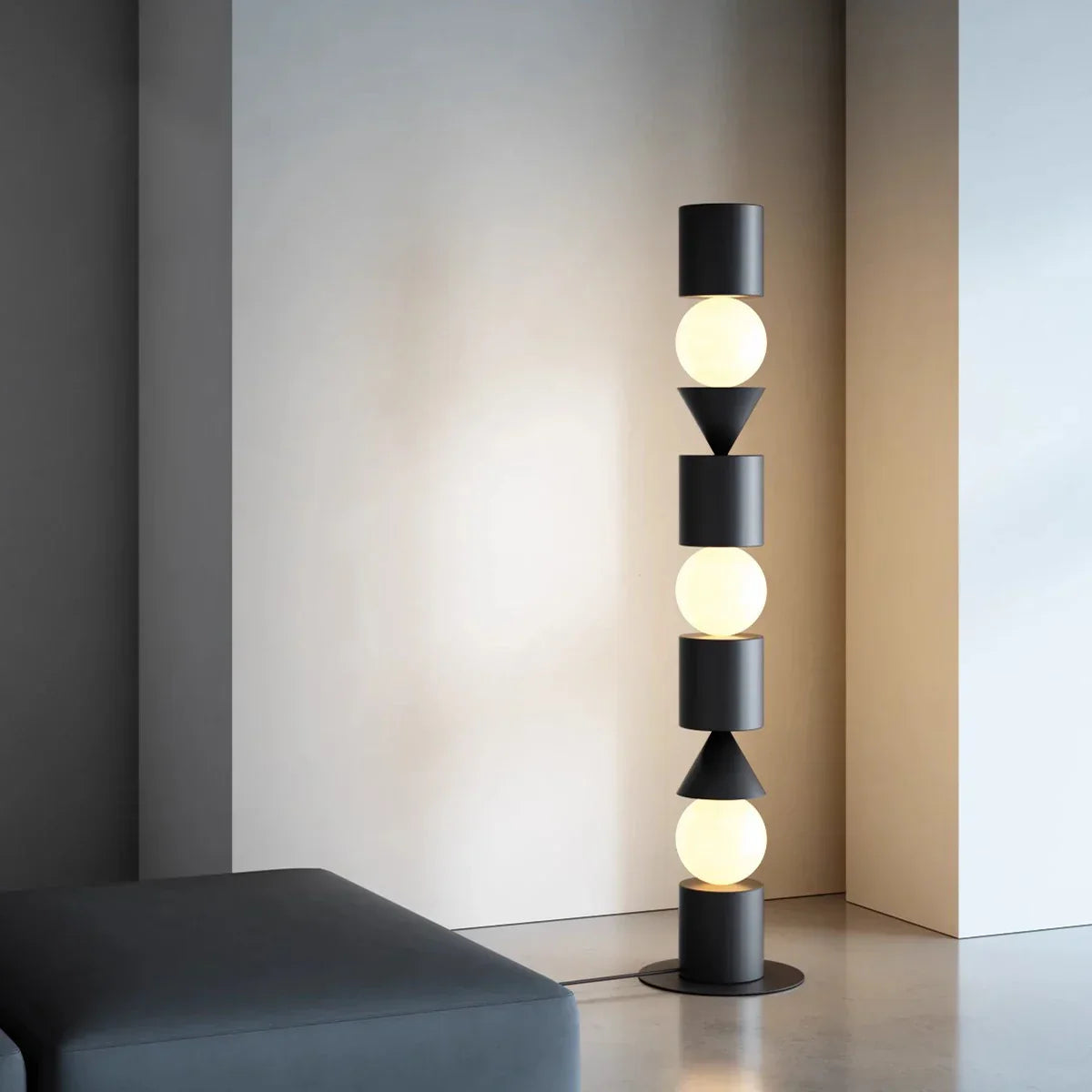 Lámpara de pie LED negra DecorBites™ para iluminación decorativa del hogar