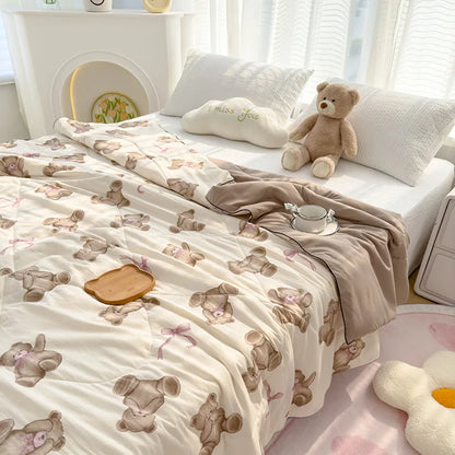 DecorBites™ Double Gauze Rabbit Print Quilt: Soft, Breathable, Washable, Light Comforter