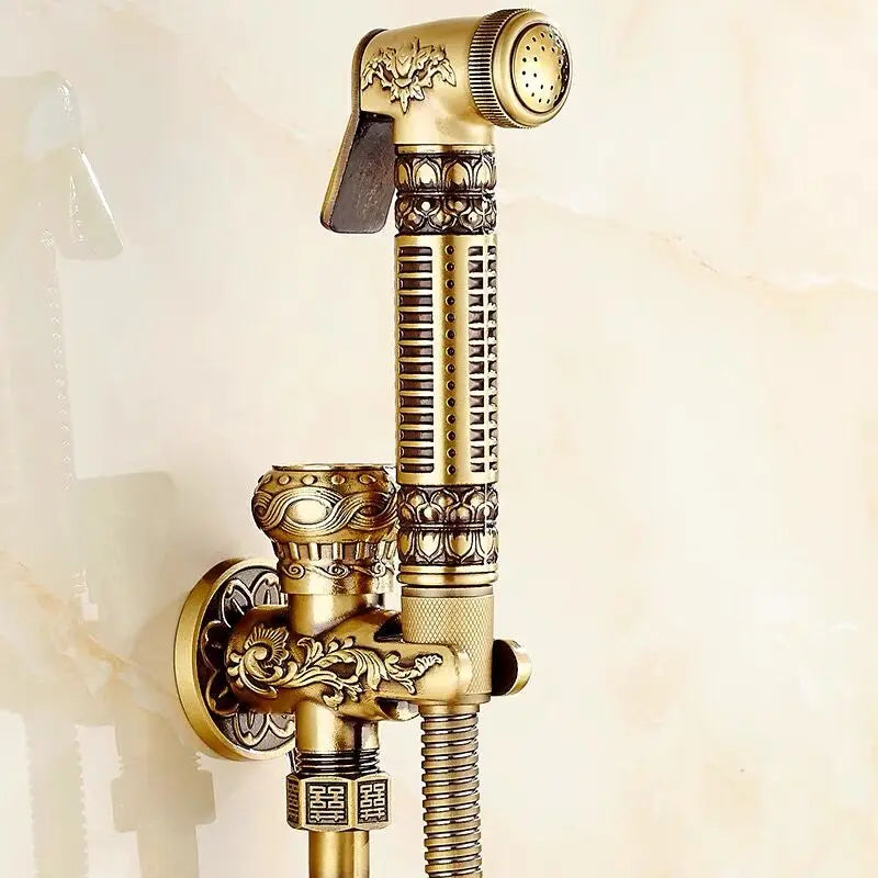 Juego de Cabezal de Ducha Shattaf Portátil de Latón Dorado Decorbites™
