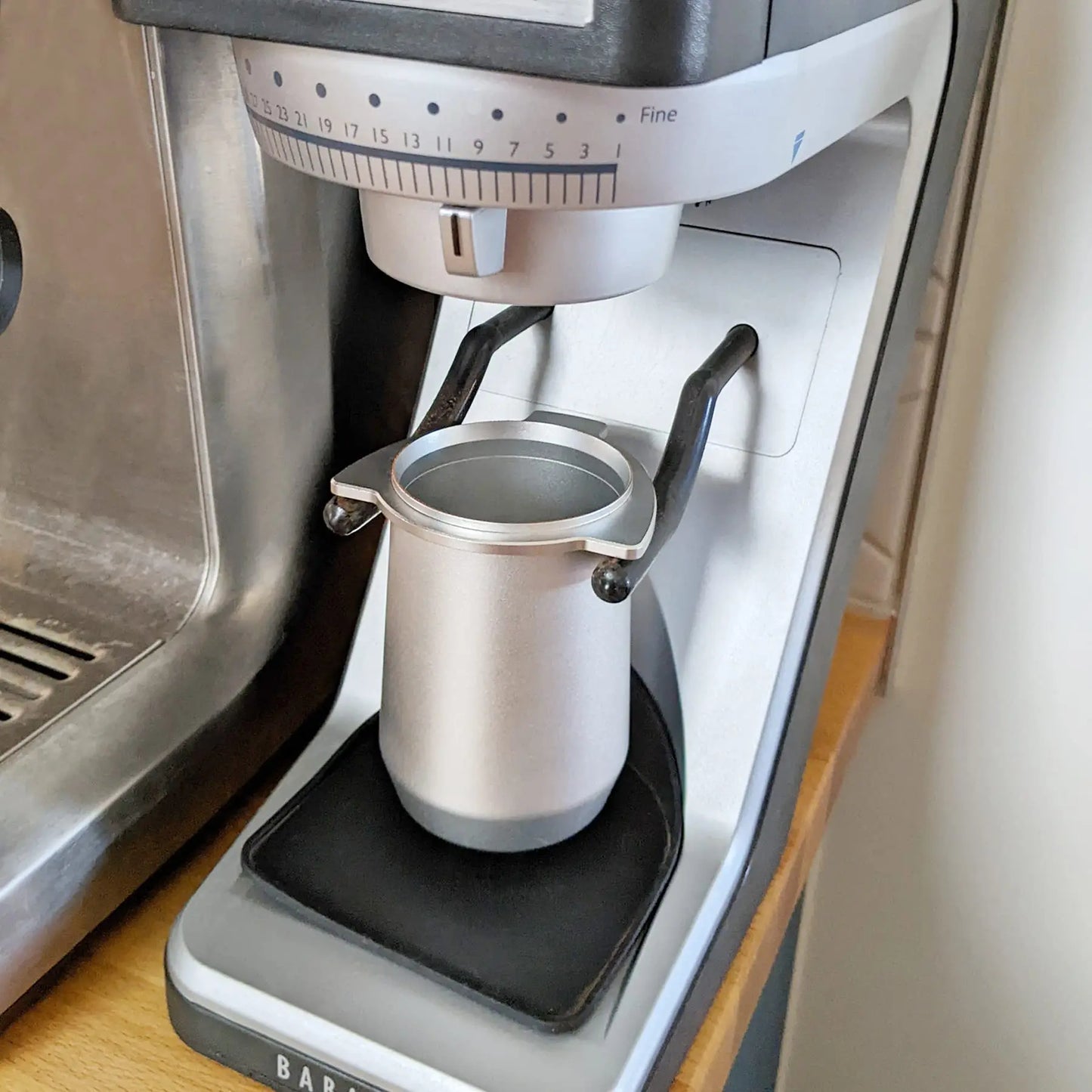 Decorbites™ Espressodosiertasse für Breville 54mm Portafilter mit Deckel