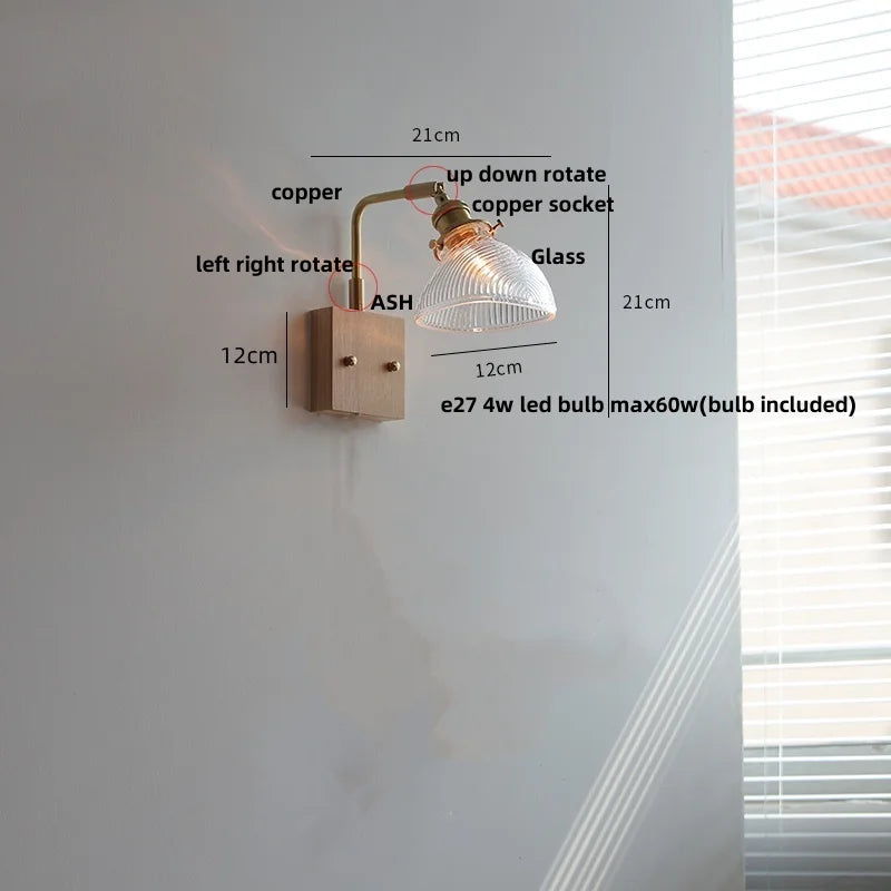 Aplique de pared DecorBites™ de cristal rosa con luz LED, interruptor de cadena, lámpara de noche de madera de nogal