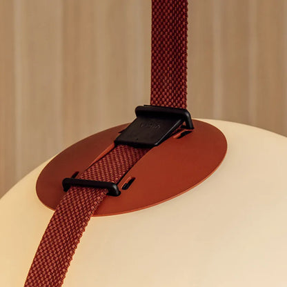 Lámpara colgante LED con bola de cristal DecorBites™ - Negro y naranja, diseño moderno para iluminación interior