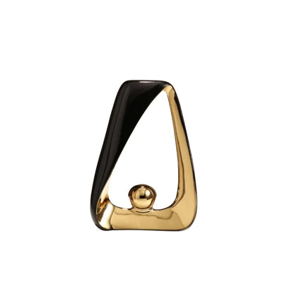 Escultura de esqueleto con triángulos geométricos y bola dorada DecorBites™: Figura decorativa abstracta para el hogar