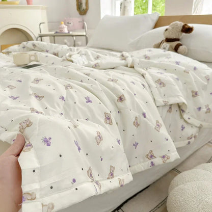 DecorBites™ Cartoon Bear Printed Summer Quilt Lightweight Soft Cooling Blanket