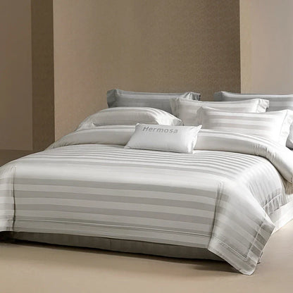 Decobites Silky Satin Jacquard Egyptian Cotton Bedding Set incl. Duvet, Sheet, Fitted Sheet & Pillowcases