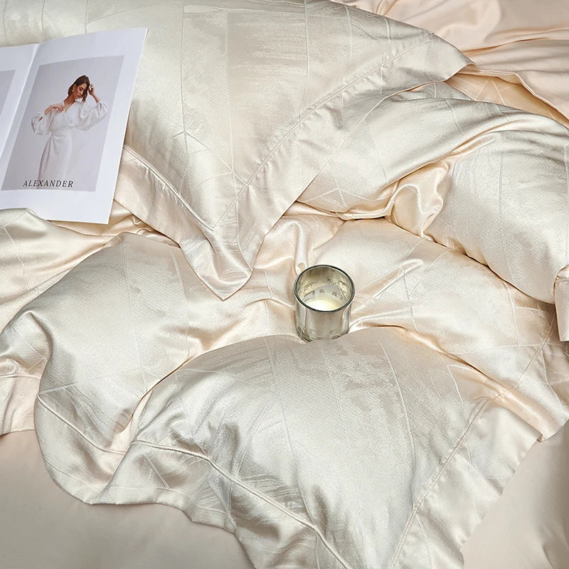 Decobites High Quality Brocade Jacquard Cotton Luxury Bedding Set: 1 Duvet, 1 Sheet, 2 Pillowcases