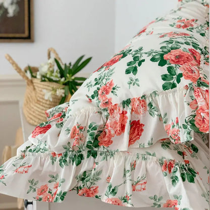 Decobites French Vintage Rose Print Bedding Set with Lace Ruffles and Linen Details