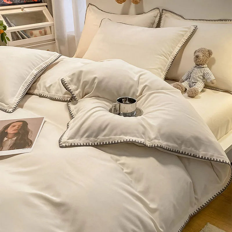 Juego de cama DecorBites™ Cozy Shell Edges: Edredón suave y sábana ajustable para otoño/invierno