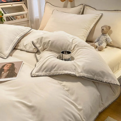 Juego de cama DecorBites™ Cozy Shell Edges: Edredón suave y sábana ajustable para otoño/invierno