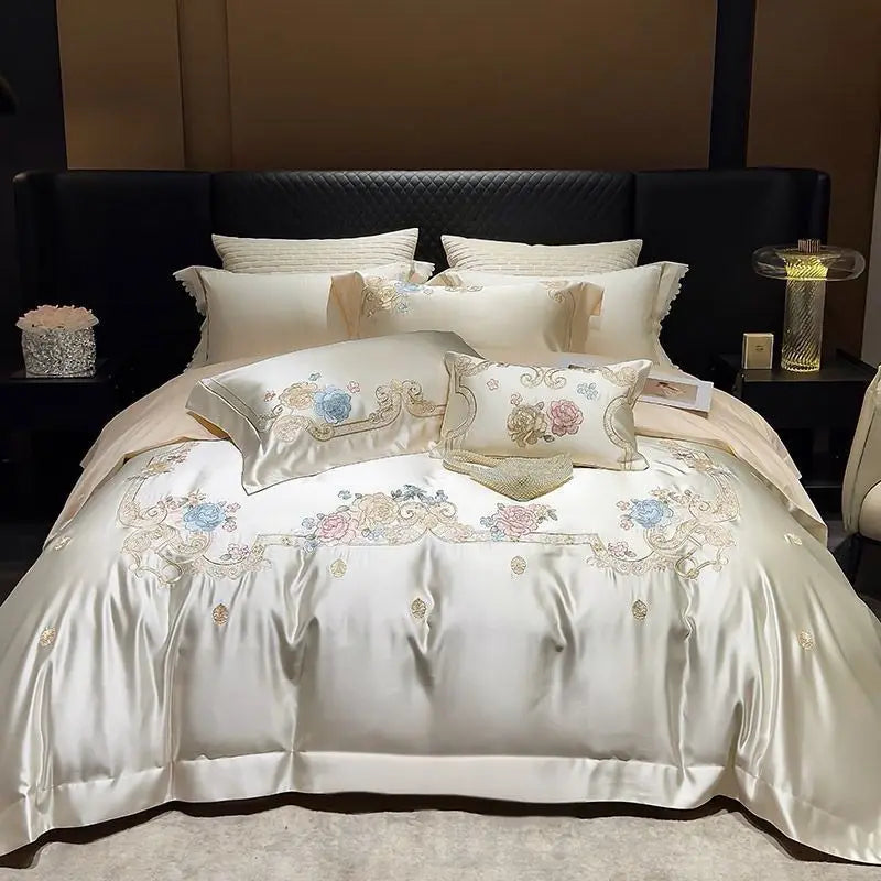 Juego de Ropa de Cama con Bordado de Flores de Algodón Brocado Luxe™ Decorbites en Crema/Champán con Parches