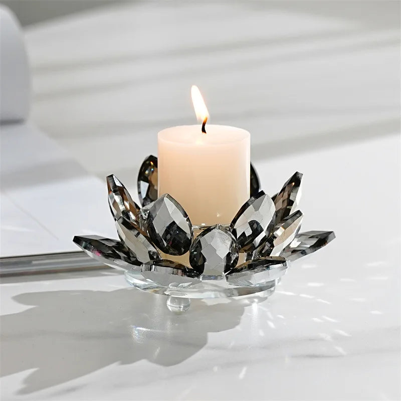DecorBites™ Crystal Lotus Candle Holder Aromatherapy Base Candelabros