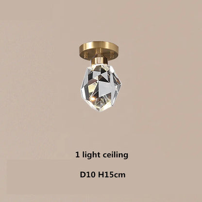 ثريا كريستالية قابلة للتعتيم من ديكوربايتس™ مزودة بثلاث مصابيح LED نحاسية