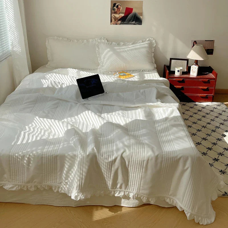 Decobites Korean Princess Lace Ruffles Summer Quilt Bedspread - 3Pc Bedding Set