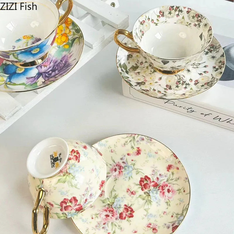 DecorBites™ Brilliant Flowers Pattern Ceramic Coffee Mug Set