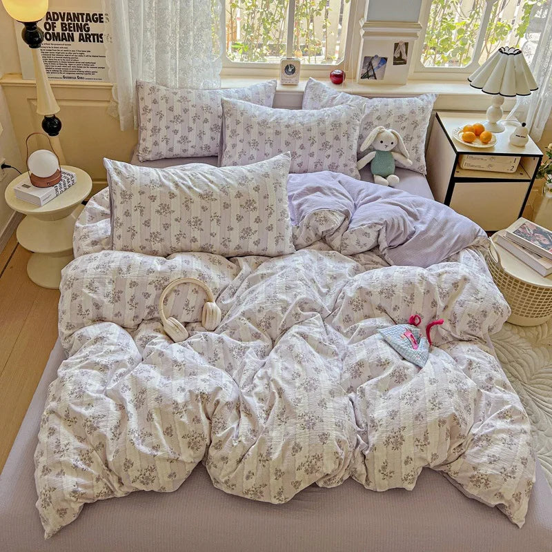 DecorBites™ Cloud Touch Ultra Soft Duvet Cover Set in Sweet Design & Double Layer Yarn