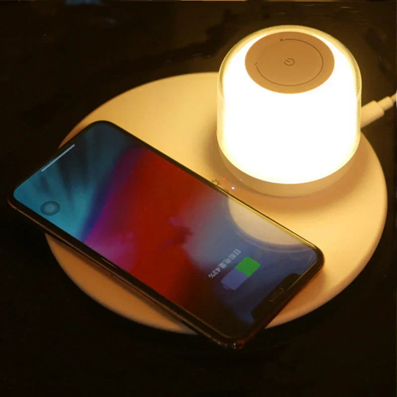 Lámpara de mesa con cargador inalámbrico y luz LED DecorBites™ para iPhone, Samsung y Huawei - Base de carga inalámbrica