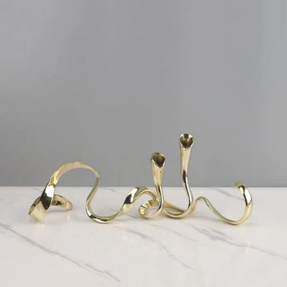 Centro de mesa DecorBites™ Portavelas geométrico dorado