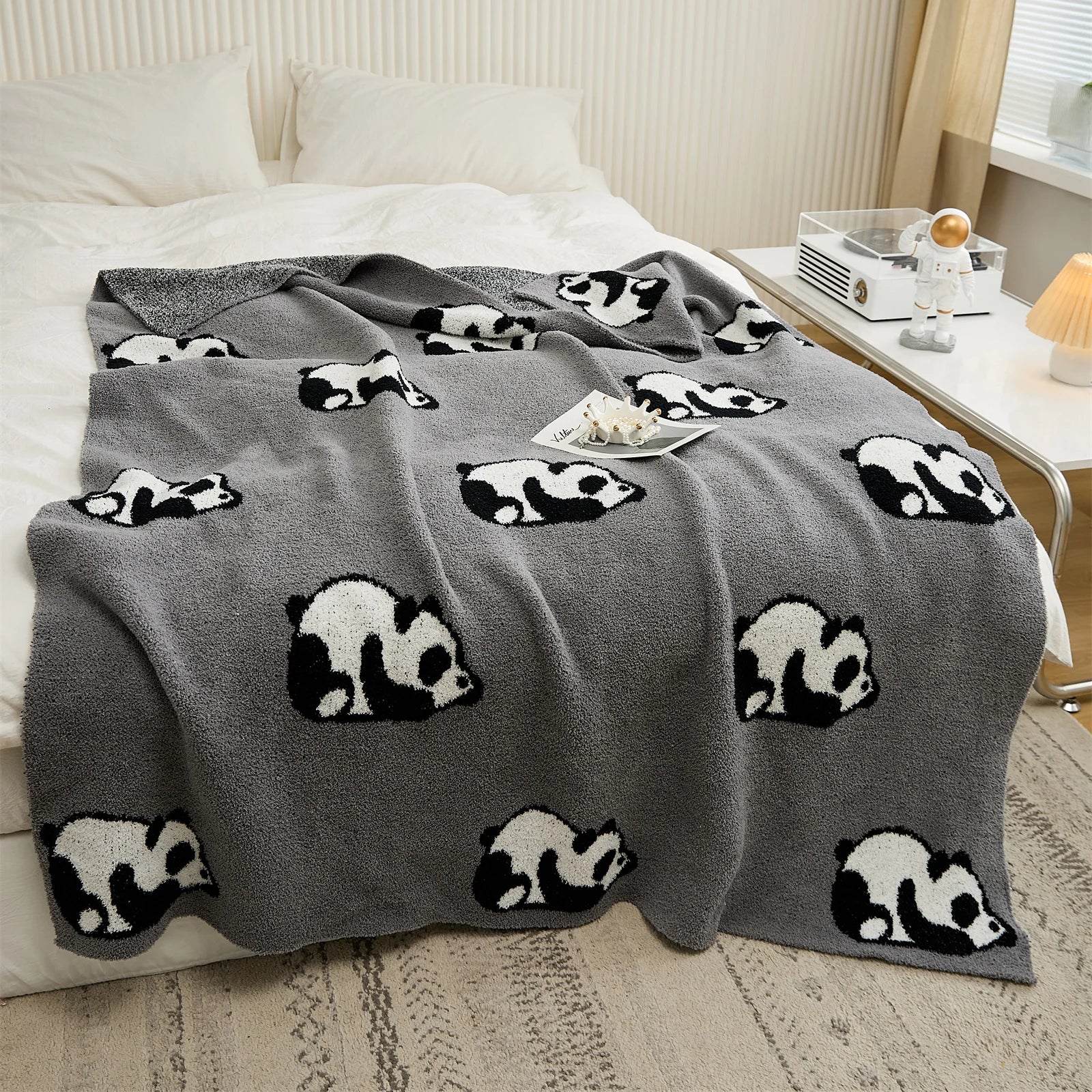 Panda Jacquard Throw Blanket