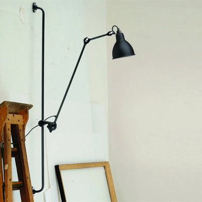 Lámpara de pared DecorBites™ Gras BL: Luz de lectura ajustable con brazo largo cromado