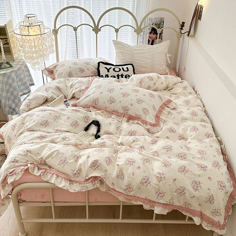 DecorBites™ French Floral Print Double Layer Lace Ruffles Bedding Set